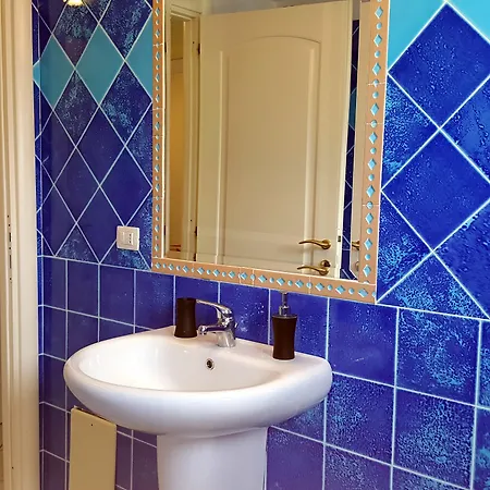 L'ancora * 카스텔사르도