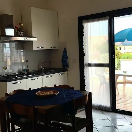 호텔 L'ancora 카스텔사르도